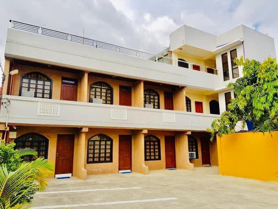 Jprime Apartelle Tuguegarao City Exterior foto